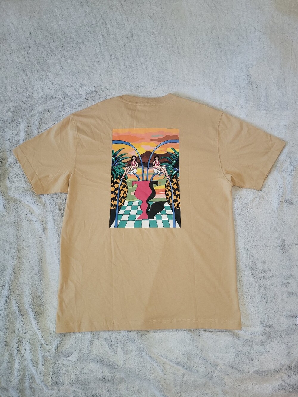 Scotch & Soda Mens Medium Tan Short Sleeve Hawaiian Hula Girl Pineapple Tshirt